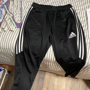 Adidas Women M Joggers